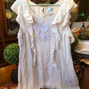 Women’s plus blouse